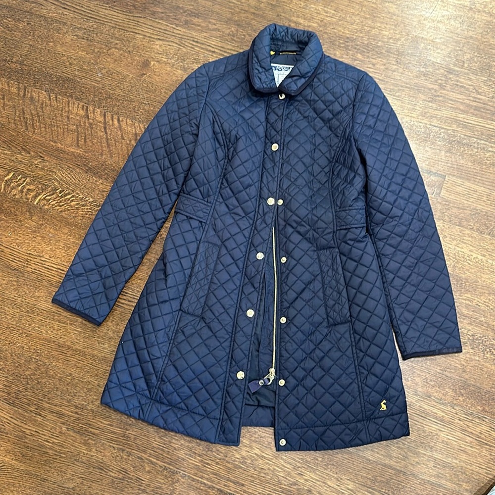 Smart, navy mid- length barn jacket.